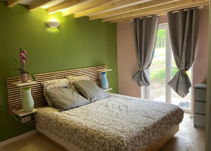 Le Du Domaine De La Fresnee